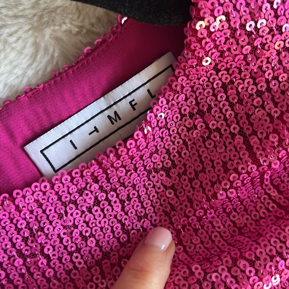 Sequin  crop knot blouse - Picture 6 of 6